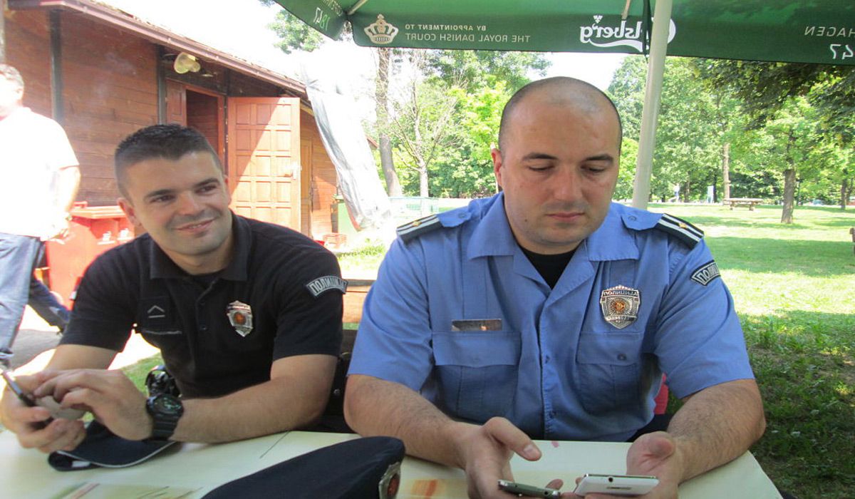 REČNA POLICIJA NA BICIKLIMA